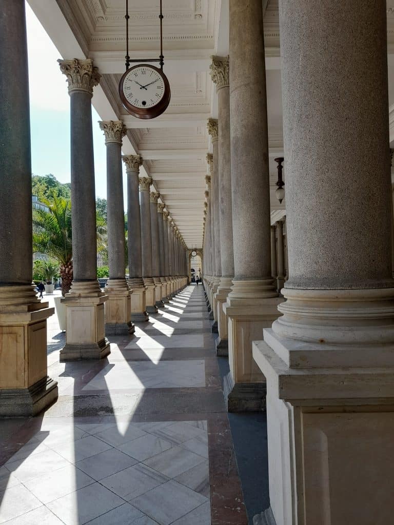Karlovy Vary promenade